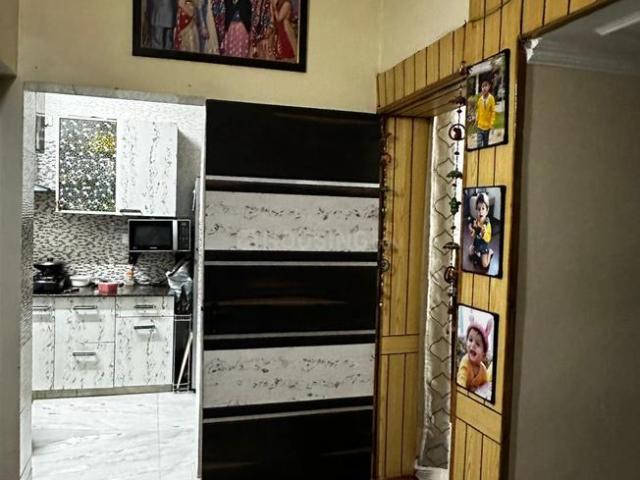 3 BHK Apartment in Paschim Vihar for rent New Delhi. The reference number is 20257308
