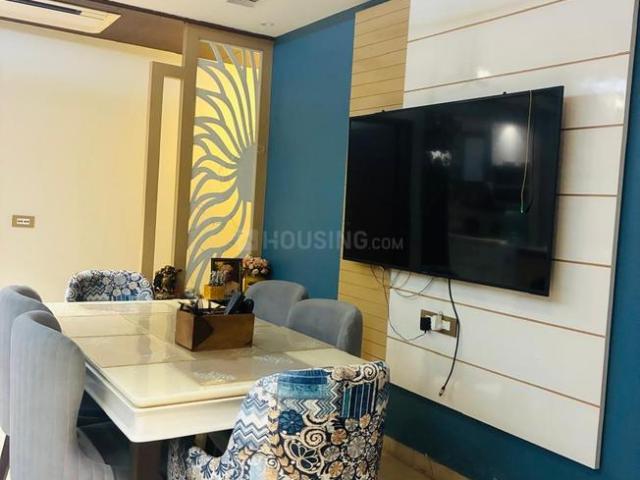 3 BHK Apartment in Paschim Vihar for resale New Delhi. The reference number is 18648213