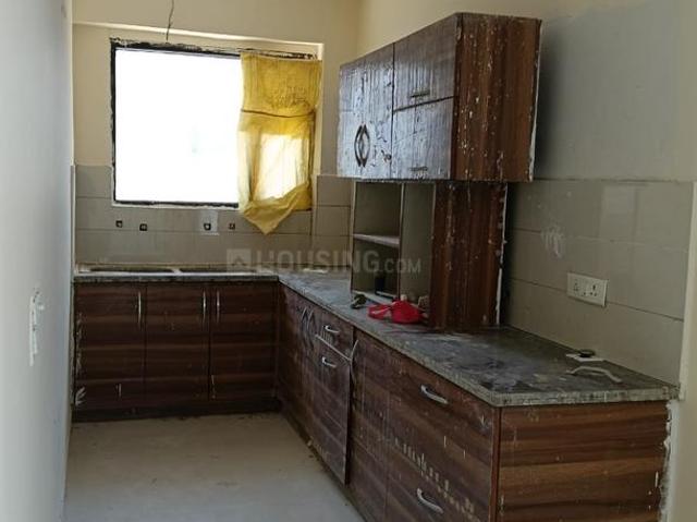 3 BHK Apartment in Peer Muchalla for resale Zirakpur. The reference number is 17128863
