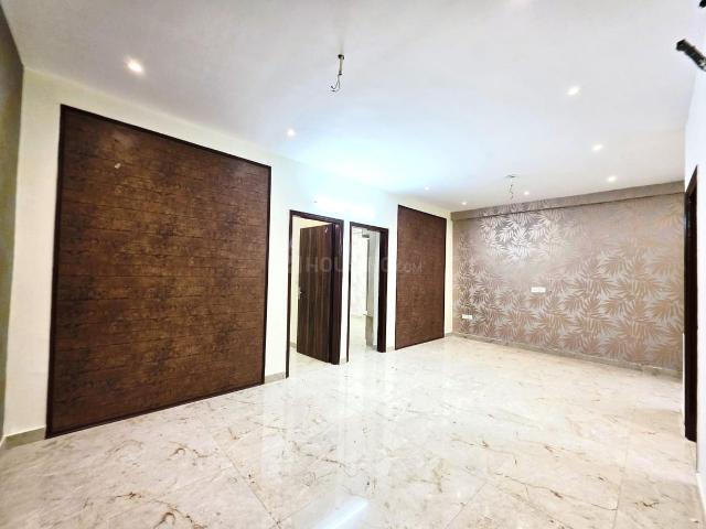 3 BHK Apartment in Peer Muchalla for resale Zirakpur. The reference number is 20816337