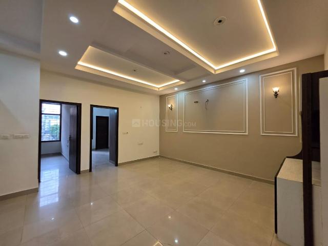 3 BHK Apartment in Peer Muchalla for resale Zirakpur. The reference number is 20816413