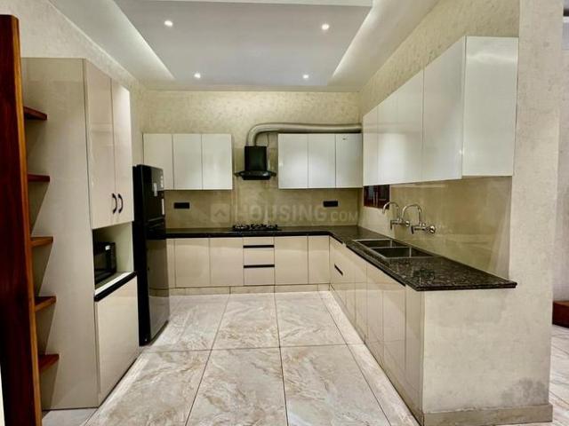 3 BHK Apartment in Peer Muchalla for resale Zirakpur. The reference number is 20821744