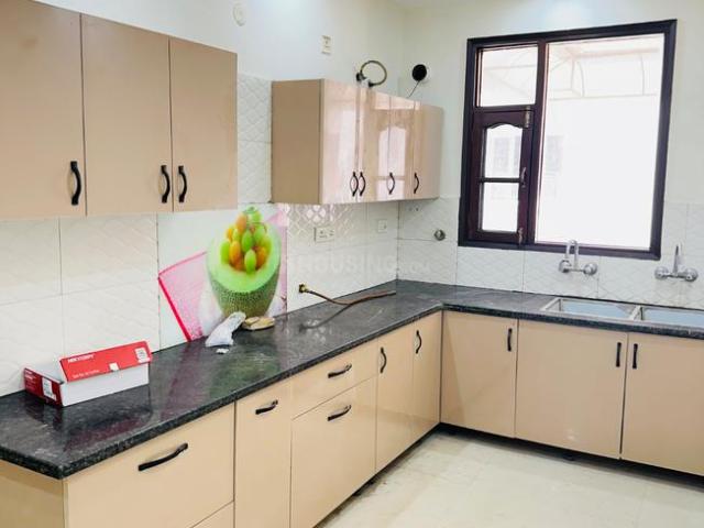 3 BHK Apartment in Peer Muchalla for resale Zirakpur. The reference number is 20835837