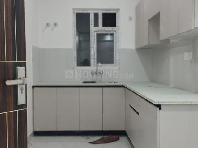3 BHK Apartment in Phi IV for resale Greater Noida. The reference number is 20414705