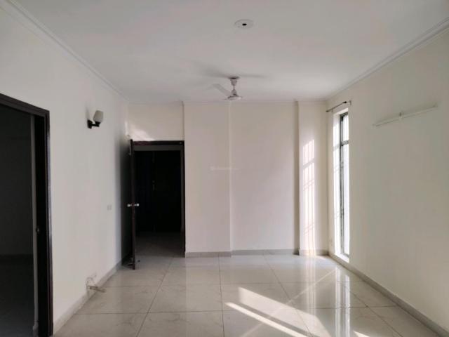 3 BHK Apartment in Phi II for rent Greater Noida. The reference number is 13034376