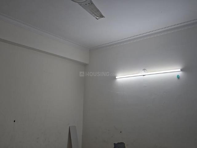 3 BHK Apartment in Phi II for rent Greater Noida. The reference number is 19839251