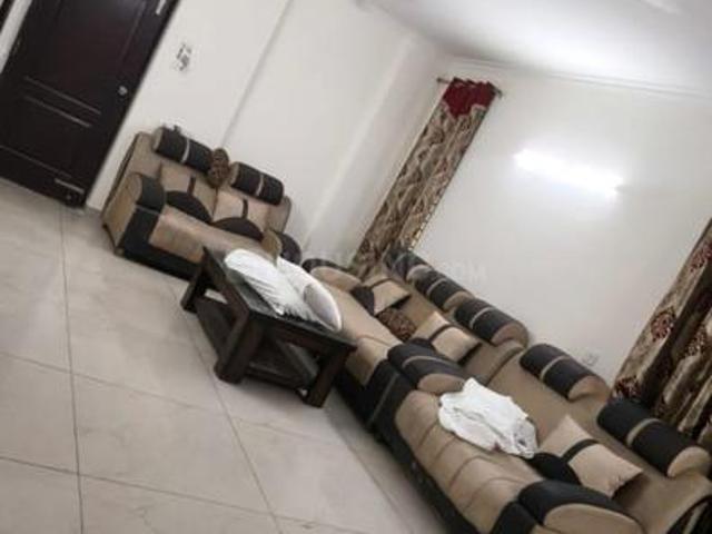 3 BHK Apartment in Phi II for rent Greater Noida. The reference number is 20356389