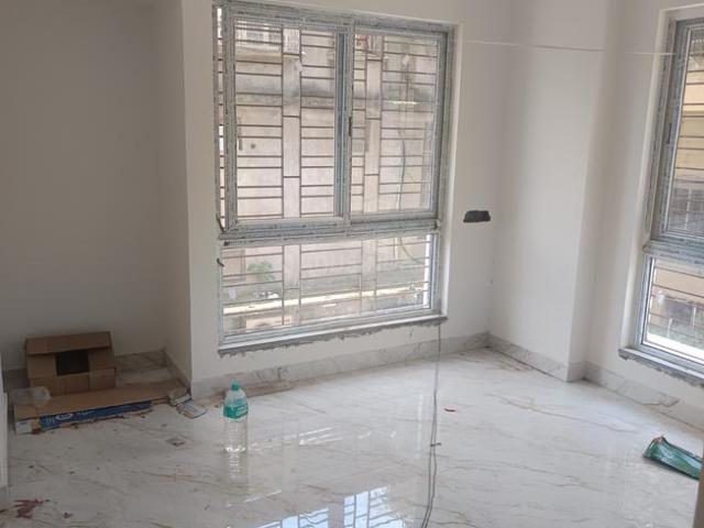 3 BHK Apartment in Phool Bagan for resale Kolkata. The reference number is 20619047
