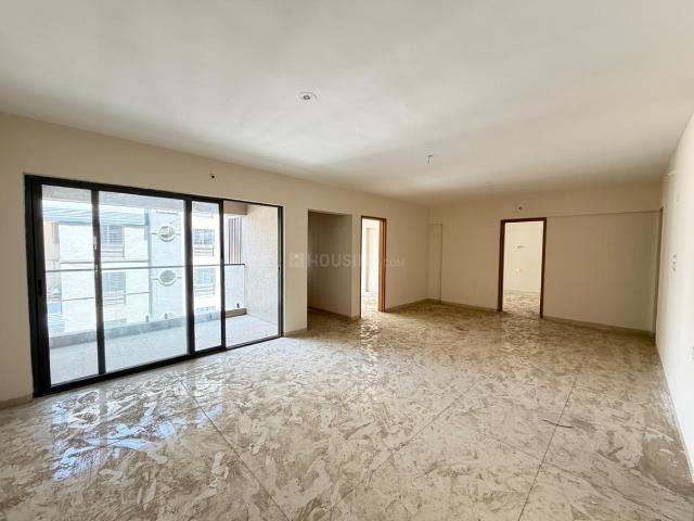 3 BHK Apartment in Pimple Saudagar for rent Pune. The reference number is 20170854