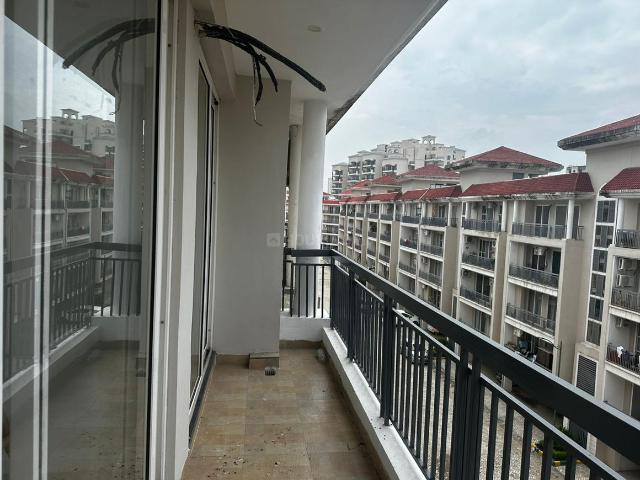 3 BHK Apartment in PR7 Airport Road for rent Zirakpur. The reference number is 19588040