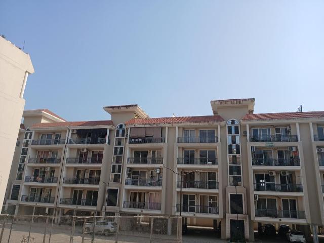 3 BHK Apartment in PR7 Airport Road for rent Zirakpur. The reference number is 19588076