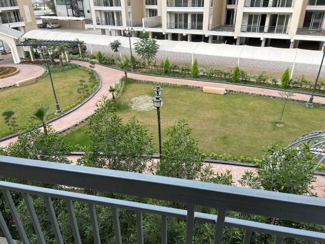 3 BHK Apartment in PR7 Airport Road for rent Zirakpur. The reference number is 19588259