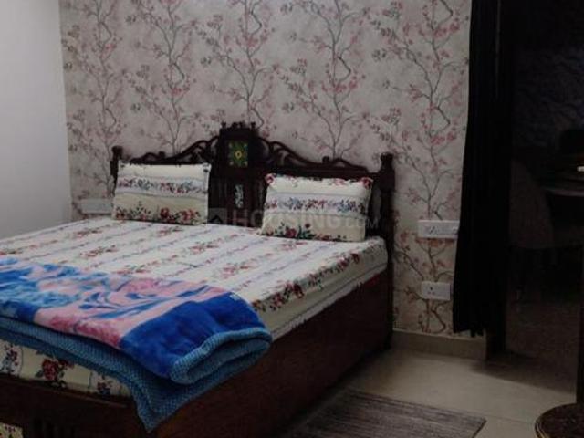 3 BHK Apartment in PR7 Airport Road for rent Zirakpur. The reference number is 19651340