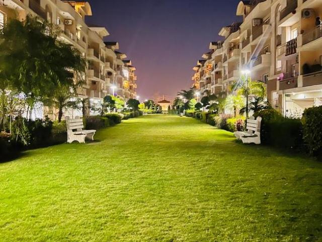 3 BHK Apartment in PR7 Airport Road for rent Zirakpur. The reference number is 20108442