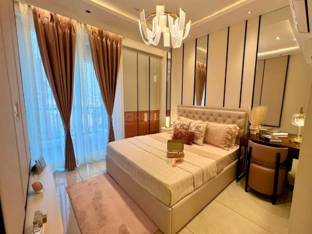 3 BHK Apartment in PR7 Airport Road for resale Zirakpur. The reference number is 20724128