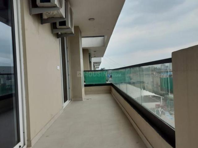 3 BHK Apartment in PR7 Airport Road for resale Zirakpur. The reference number is 20780483
