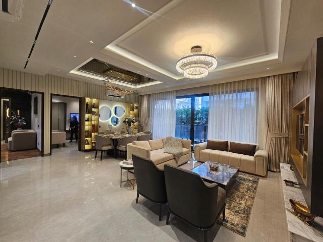 3 BHK Apartment in PR7 Airport Road for resale Zirakpur. The reference number is 20818444