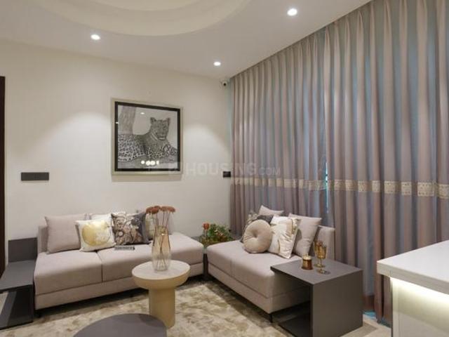 3 BHK Apartment in PR7 Airport Road for resale Zirakpur. The reference number is 20861628