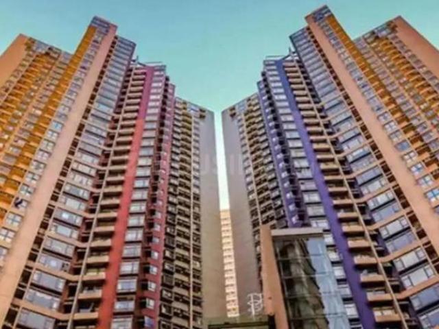 3 BHK Apartment in Prabhadevi for resale Mumbai. The reference number is 19760158