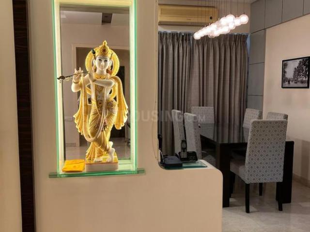 3 BHK Apartment in Prabhadevi for resale Mumbai South. The reference number is 17359493