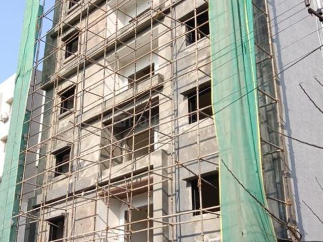 3 BHK Apartment in Pragathi Nagar for resale Hyderabad. The reference number is 19881178