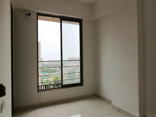 3 BHK Apartment in Prahlad Nagar for rent Ahmedabad. The reference number is 12502916