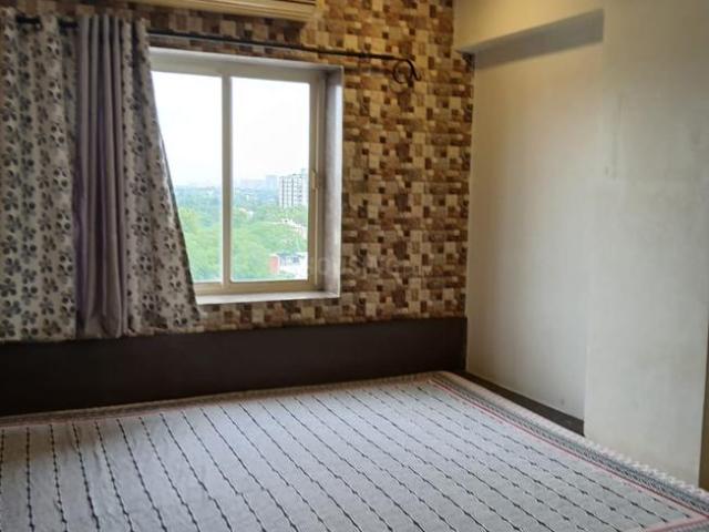 3 BHK Apartment in Prahlad Nagar for rent Ahmedabad. The reference number is 18600508