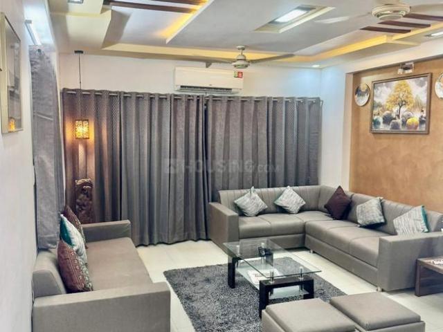 3 BHK Apartment in Prahlad Nagar for rent Ahmedabad. The reference number is 19448657