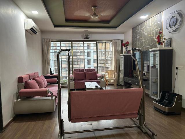 3 BHK Apartment in Prahlad Nagar for rent Ahmedabad. The reference number is 19938291