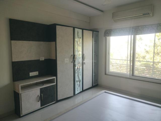 3 BHK Apartment in Prahlad Nagar for rent Ahmedabad. The reference number is 19221078