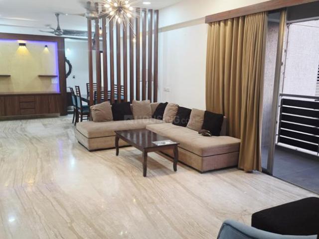3 BHK Apartment in Prahlad Nagar for rent Ahmedabad. The reference number is 20635181