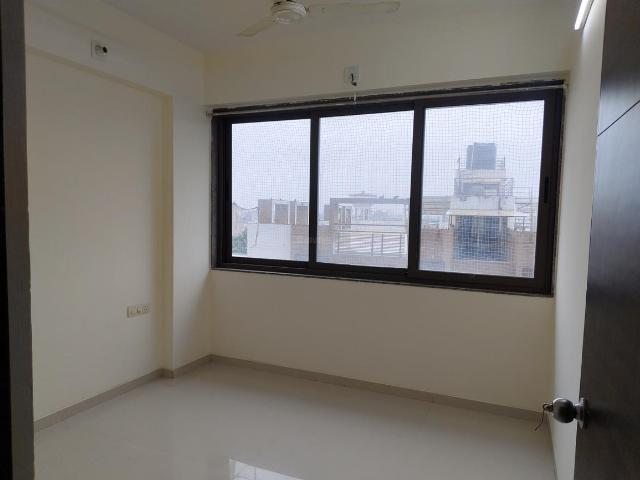 3 BHK Apartment in Prahlad Nagar for rent Ahmedabad. The reference number is 20643154