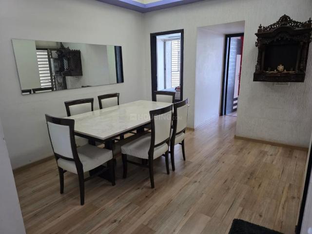 3 BHK Apartment in Prahlad Nagar for rent Ahmedabad. The reference number is 20796532