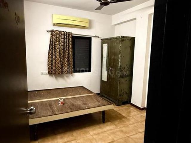 3 BHK Apartment in Prahlad Nagar for rent Ahmedabad. The reference number is 20253475