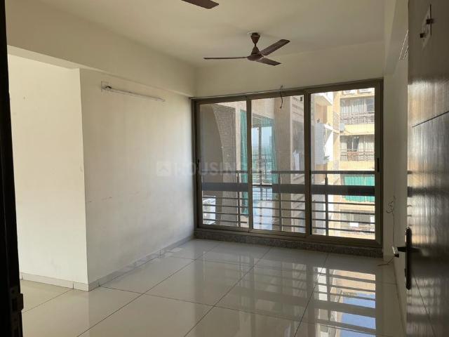 3 BHK Apartment in Prahlad Nagar for rent Ahmedabad. The reference number is 20385615