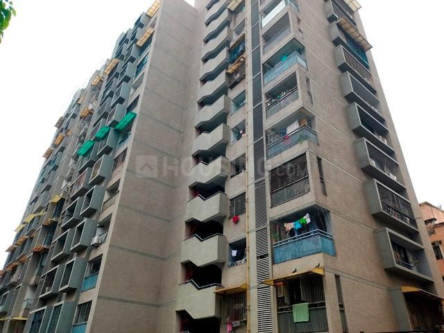 3 BHK Apartment in Prahlad Nagar for resale Ahmedabad. The reference number is 20246438