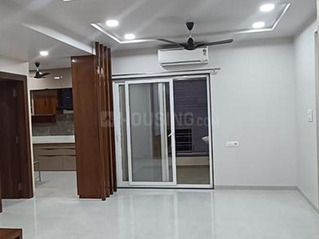 3 BHK Apartment in Pratap Nagar for rent Nagpur. The reference number is 19136931