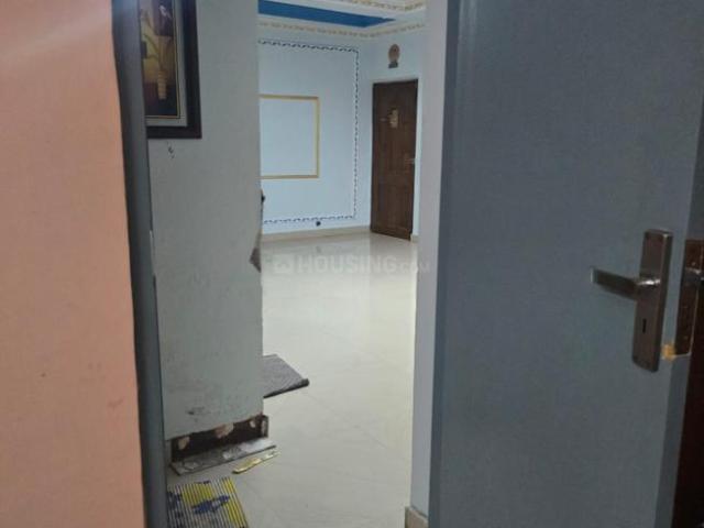 3 BHK Apartment in Prince Anwar Shah Connector for rent Kolkata. The reference number is 20584682