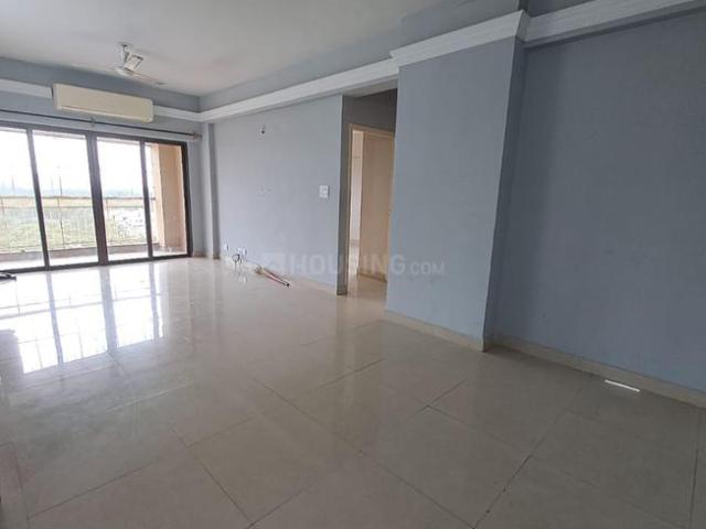 3 BHK Apartment in Prince Anwar Shah Connector for resale Kolkata. The reference number is 19692210
