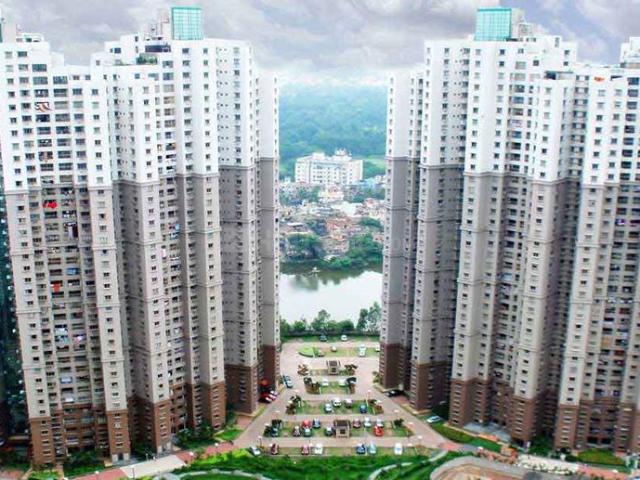 3 BHK Apartment in Prince Anwar Shah Connector for resale Kolkata. The reference number is 20284159