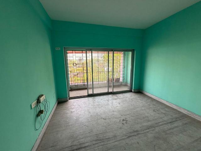3 BHK Apartment in Prince Anwar Shah Connector for resale Kolkata. The reference number is 20614851