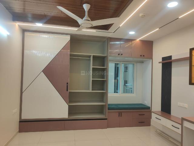 3 BHK Apartment in Puppalaguda for rent Hyderabad. The reference number is 20450566
