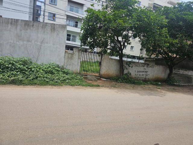 3 BHK Apartment in Puppalaguda for resale Hyderabad. The reference number is 15038827