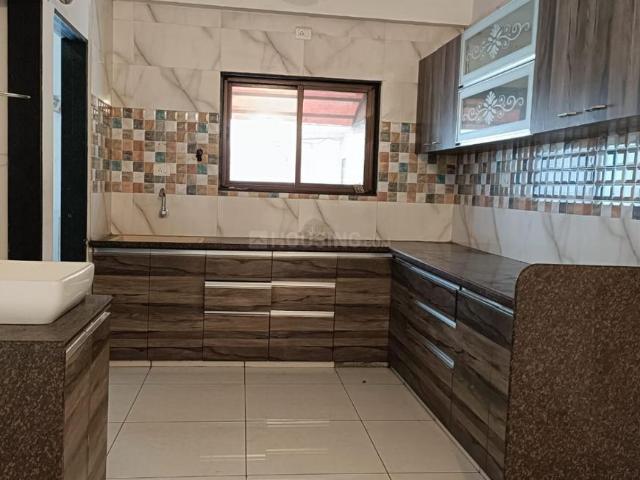 3 BHK Apartment in Race Course for resale Vadodara. The reference number is 20872217