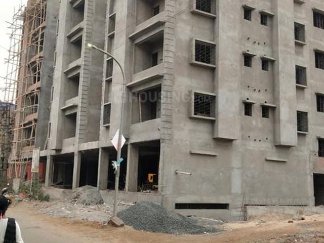 3 BHK Apartment in Radha Nagar for resale Asansol. The reference number is 14275460