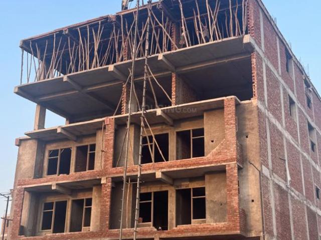 3 BHK Apartment in Raj Bagh for resale Ghaziabad. The reference number is 20373197