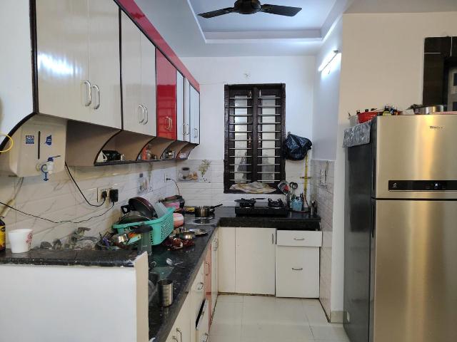 3 BHK Apartment in Rajendra Nagar for resale Ghaziabad. The reference number is 18485633
