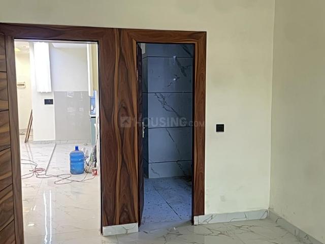 3 BHK Apartment in Rajendra Nagar for resale Ghaziabad. The reference number is 19553766