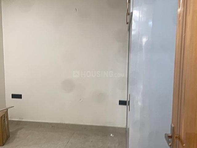 3 BHK Apartment in Rajendra Nagar for resale Ghaziabad. The reference number is 19599957