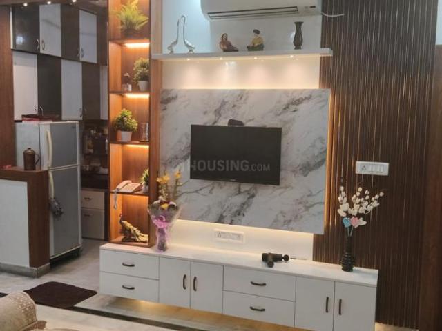 3 BHK Apartment in Rajendra Nagar for resale Ghaziabad. The reference number is 19726481